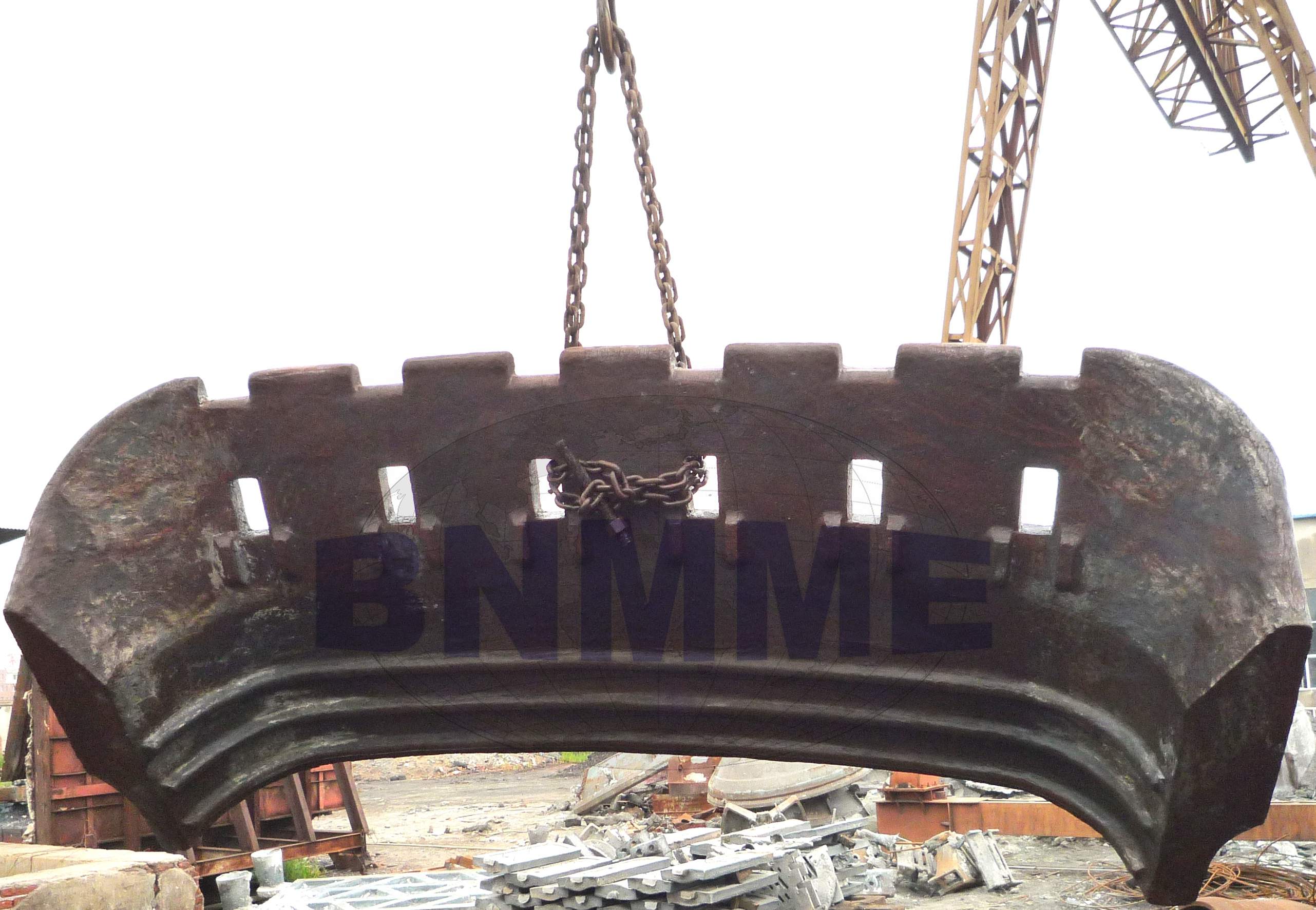 BNMME high manganese steel for heavy mining equipment
